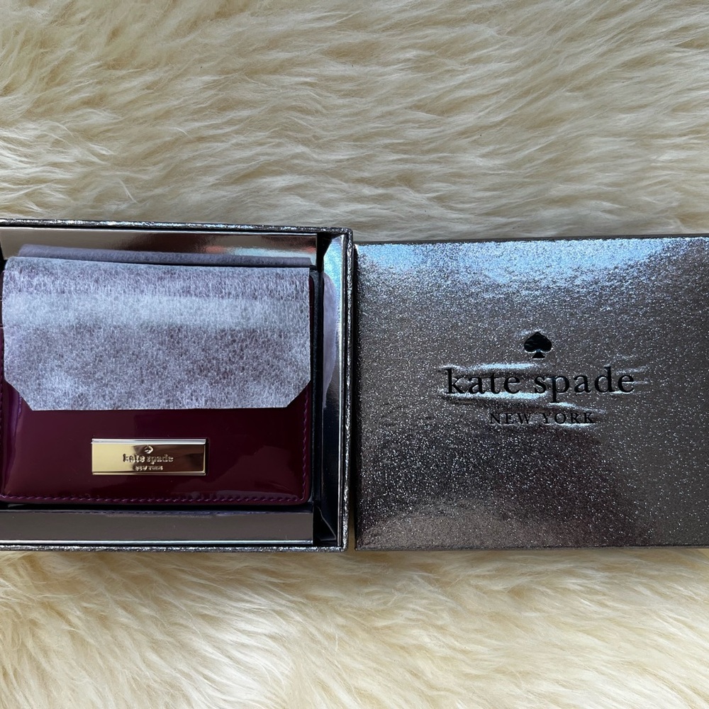 Kate Spade Deep Red Card Holder - Picture 2 of 4